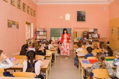 Рада Сапаниди продолжает миссию школы Верацнунд по сохранению армянского наследия Рада Сапаниди продолжает миссию школы Верацнунд по сохранению армянского наследия